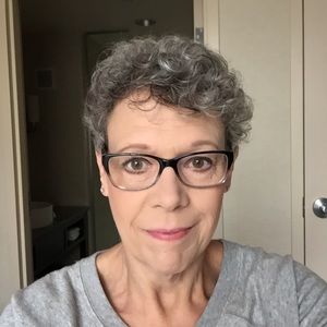 Meet your Posher, Kari